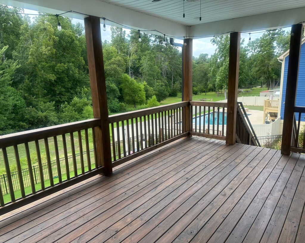 How Much Does It Cost to Stain and Seal a Wood Deck in Augusta, GA?